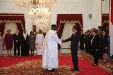 Yeah presented his credentials to the Head of State His Excellency President Joko Widodo (Jokowi)